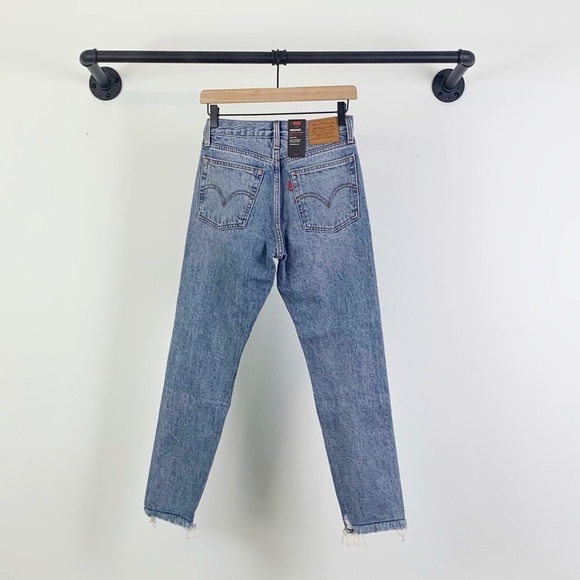 NWT Levi’s Wedgie Icon Fit High Rise Raw Light Wash Rigid Denim Jeans In Shut Up - Picture 11 of 13